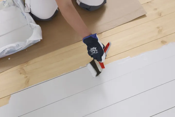 Põrandate värvimine ja lakkimine