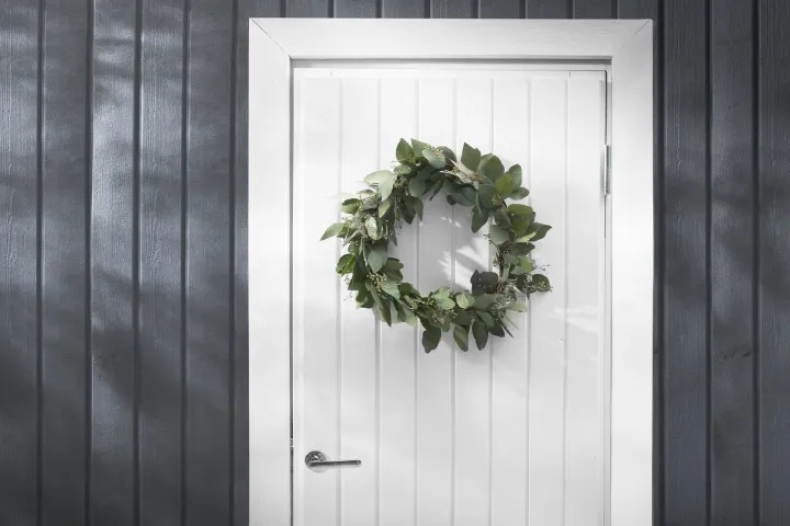 Uute välisuste värvimine